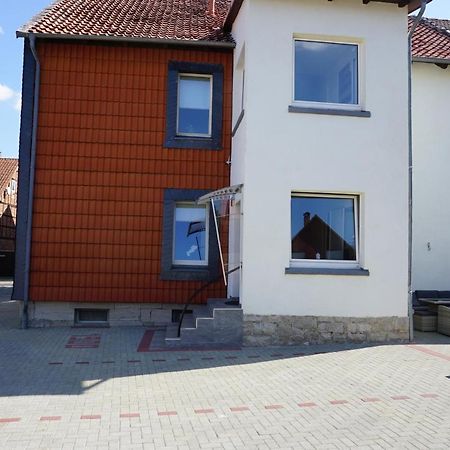 Aussergewoehnliche Dachgeschosswohnung 埃尔姆边的孔宁斯路特 外观 照片