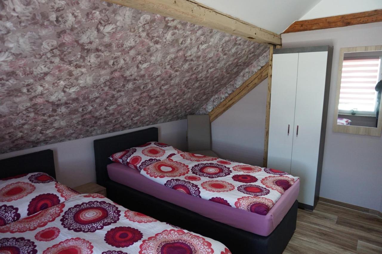Aussergewoehnliche Dachgeschosswohnung 埃尔姆边的孔宁斯路特 外观 照片