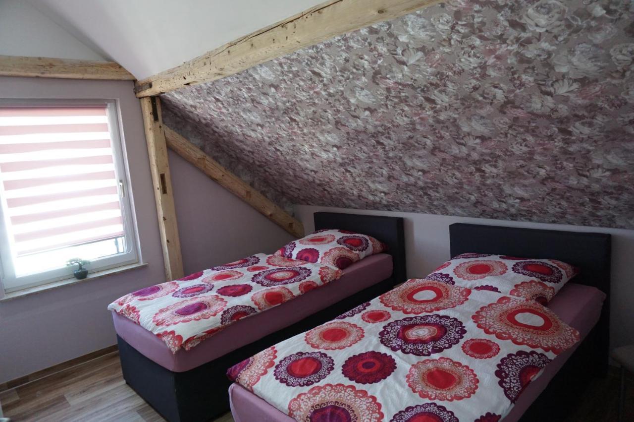 Aussergewoehnliche Dachgeschosswohnung 埃尔姆边的孔宁斯路特 外观 照片